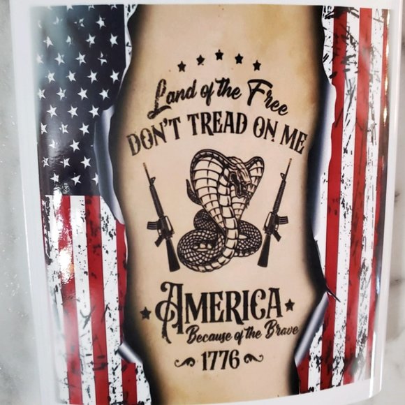 1776 Land of The Free 7oz Flask - Picture 2 of 5